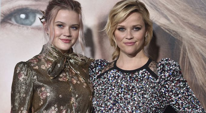 Riz Uizerspunning qizi Ava Fillip o‘zining birinchi bosh rolini ijro etdi