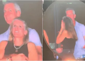 Coldplay konsertida yuz bergan, endi hammaning og‘ziga tushgan voqealardan so‘ng, Xalqaro Ijtimoiy Tarmoqlar Til Tashkiloti juda tez fursatda “Coldplayed” degan yangi so‘z yaratdi