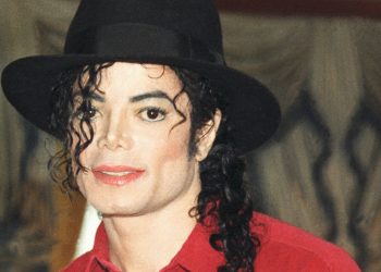Afsonaviy pop yulduzi Maykl Jeksonning yarim milliard dollarlik qarzi