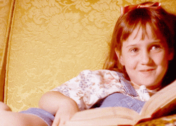 Intellektual ko‘rinishni xohlagan, lekin ko‘p o‘qishni xohlamaydiganlar uchun oson 7 ta kitob