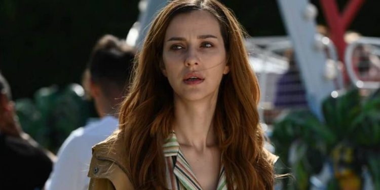 Irem Helvaciog‘lu va yangi tug‘ilgan qizi “Sora” bilan dahshatli avariyadan omon chiqdi!