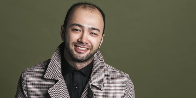 Alisher Uzoqov yana oshiq bo‘ldi! “Oshiqman” qo‘shig‘i bilan yuraklarni zabt etmoqda!