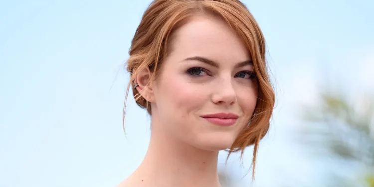 Emma Stoun—Dunyodagi Eng Go‘zal Ayol Deb Topildi!