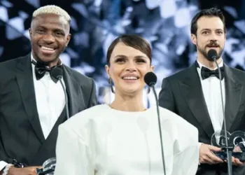 Turkiyada yilning eng yaxshi aktyor va aktirsalari kim ekanligni bilasizmi?