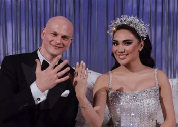 Munisa Rizayeva ‘soxta er’ deb o‘ylovchilarga o‘ta qattiq javob qaytardi!