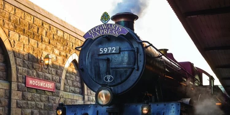 Shotlandiyada “Hogvarts-ekspress” poezdi moliyaviy inqirozga duch keldimi?
