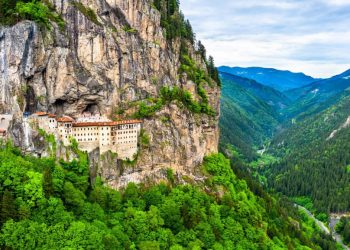 Dunyoning eng ertaknamo 5 davlati