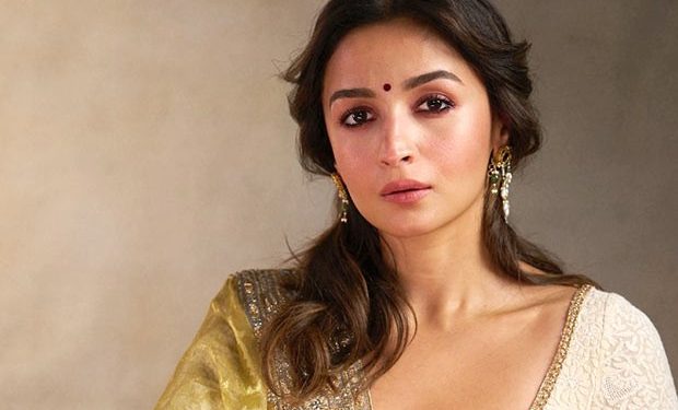 Alia Bhatt — Bollivudning eng “qimmat” aktrisasi, 33 yoshda!