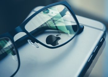 Apple’dan yangilik: ekransiz va ikkita kamerali aqlli ko‘zoynak