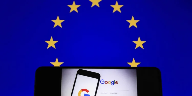 Yevropa Ittifoqi Google’ni 1 milliard dollarga yaqin jarimaga tortdi
