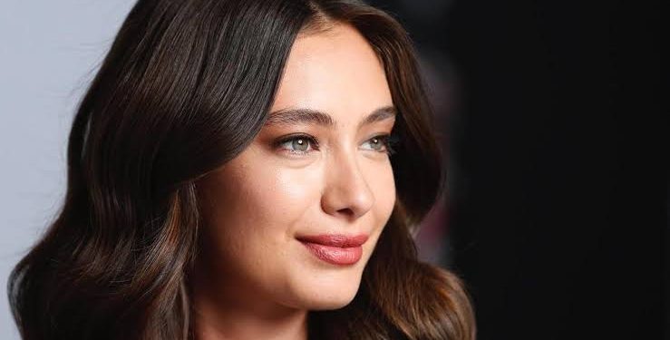 Neslihan Atagulning eng yaxshi 8 ta roli: “Qora sevda”dan “Elchi qizi”gacha